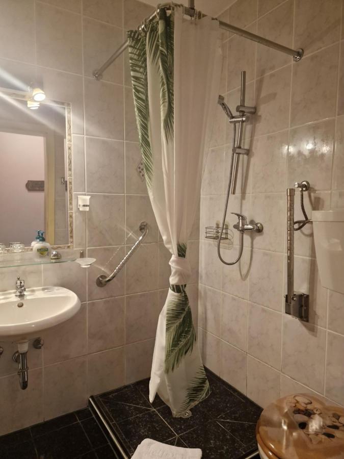 Hotel Bavaria انزل المظهر الخارجي الصورة